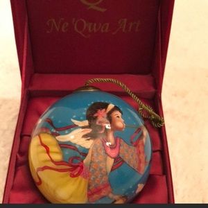 Ne’Qwa ornaments